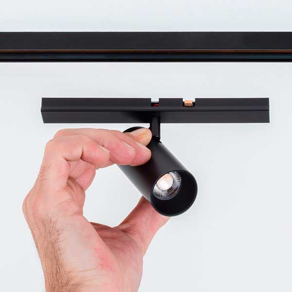 tare_s_magnetic_proyector_carril_42v_03.jpg